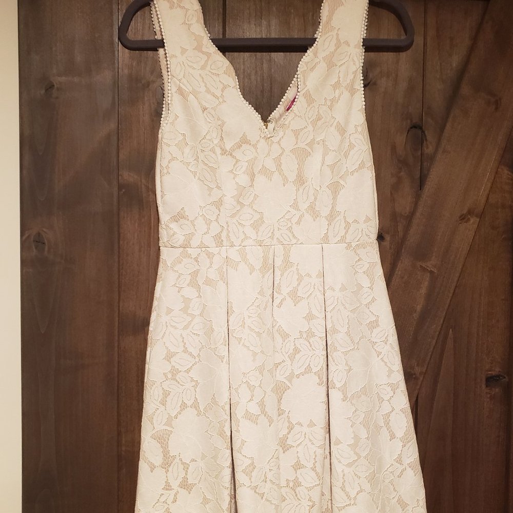 Narcisa Cream & White lace pleated Dress.